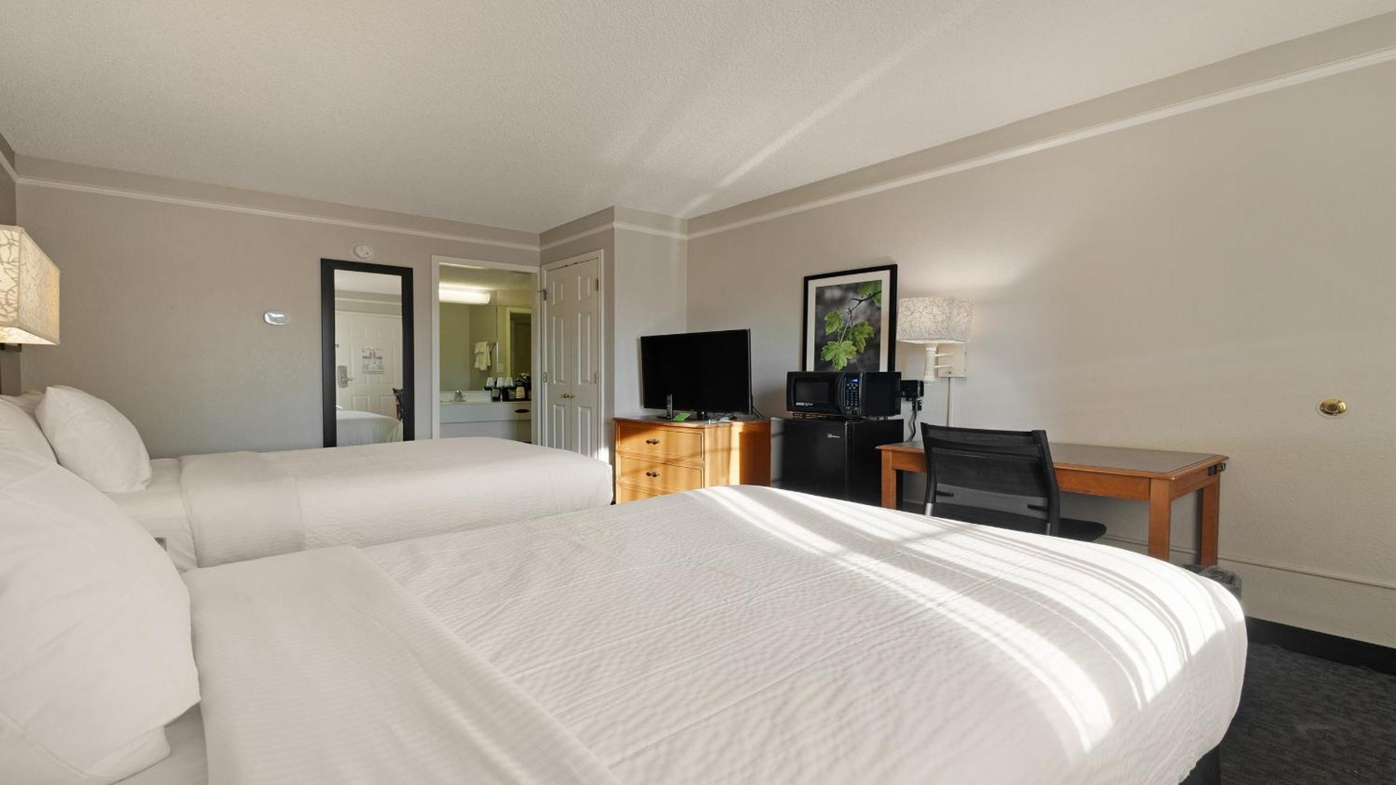 Howard Johnson By Wyndham Sacramento Downtown Exteriér fotografie