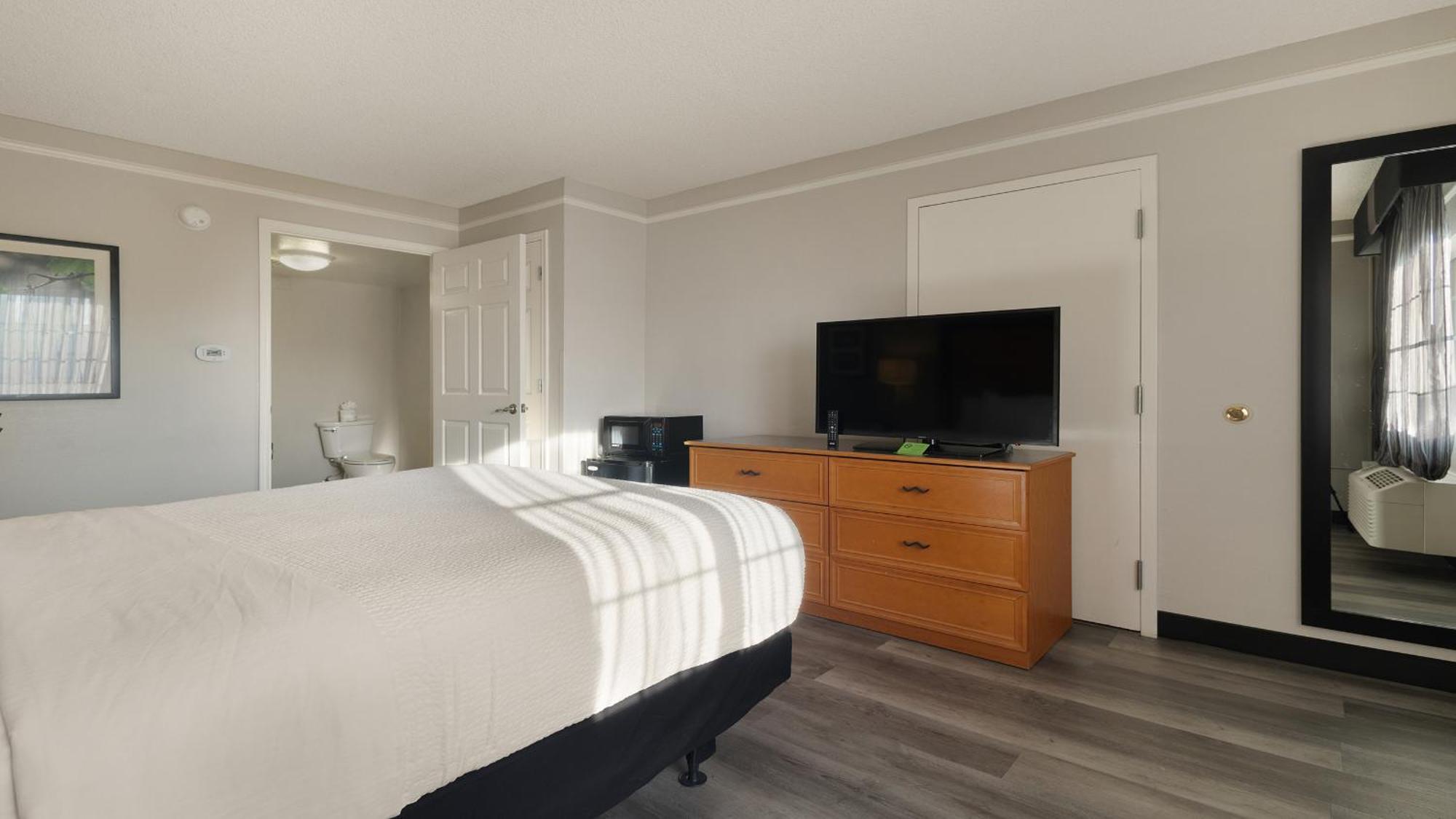 Howard Johnson By Wyndham Sacramento Downtown Exteriér fotografie